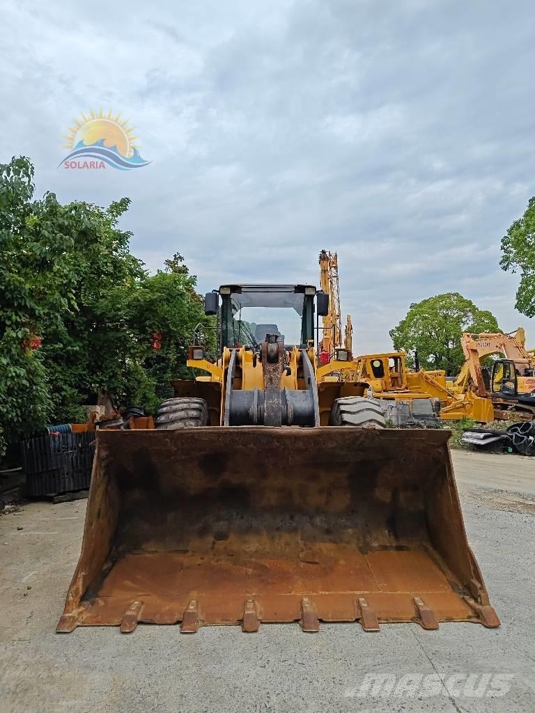 Volvo L 105 Kolesni nakladalci