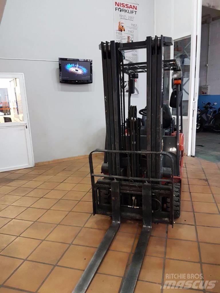 Nissan N01 Električni viličarji