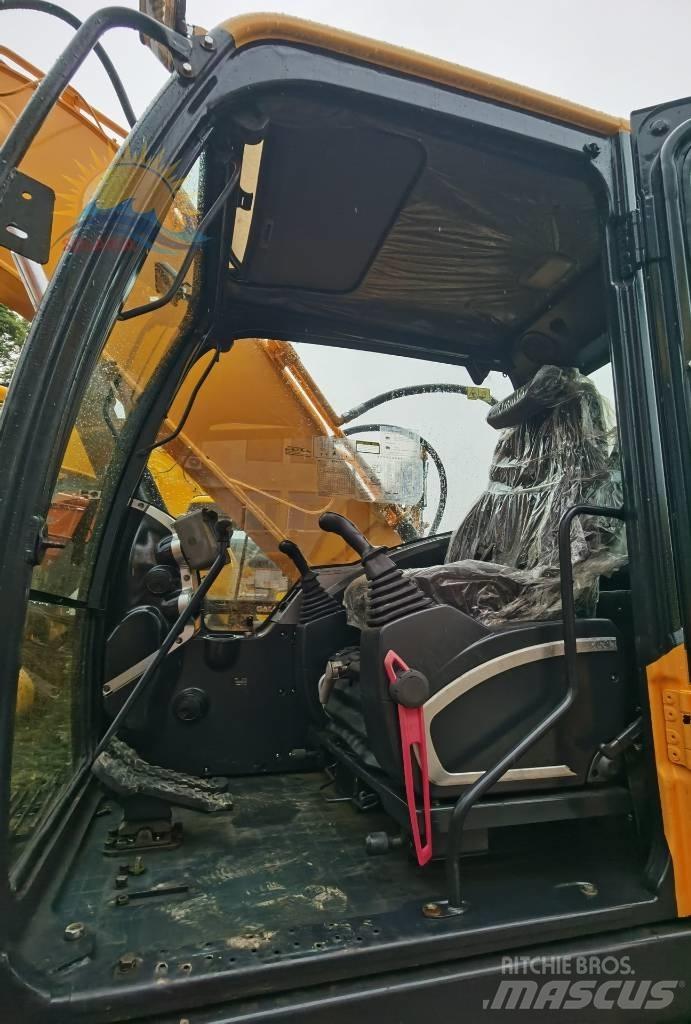 Hyundai R220LC-9S Bagri na kolesih
