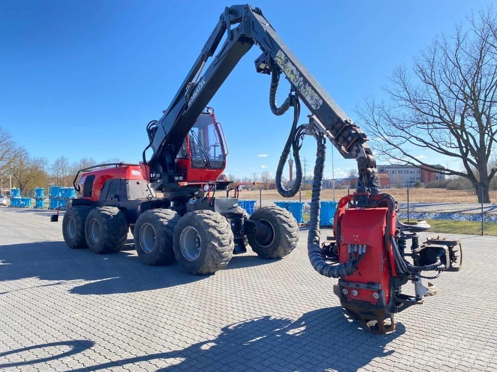 Komatsu 931 XC Harvesterji