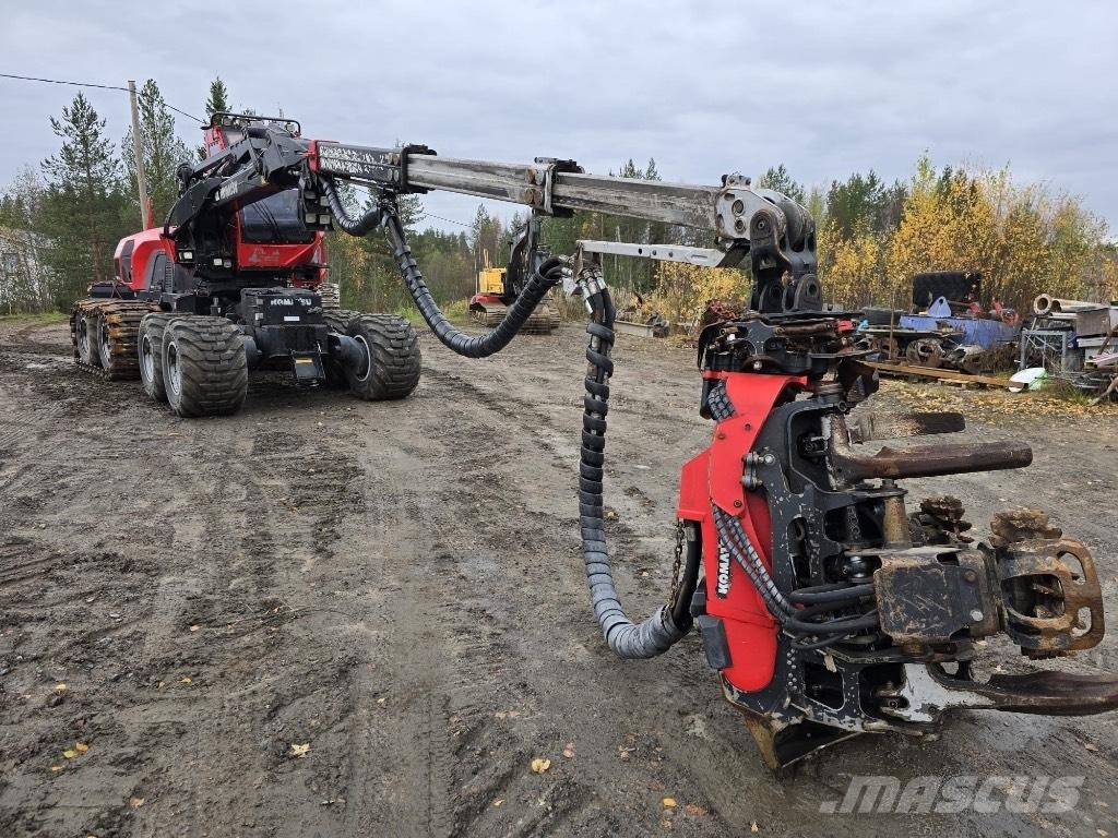 Komatsu 901XC Harvesterji
