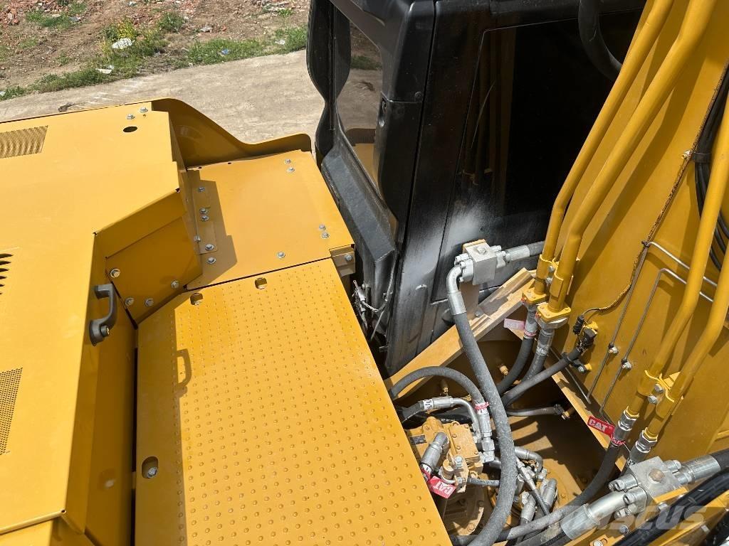 CAT 330 Bagri za prekladanje primarnih/sekundarnih surovin