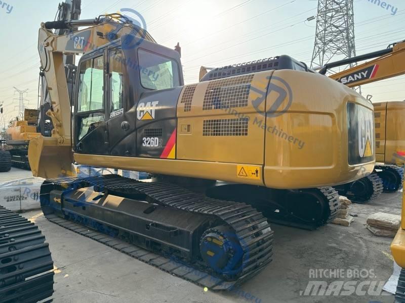 CAT 326D2 Bagri goseničarji
