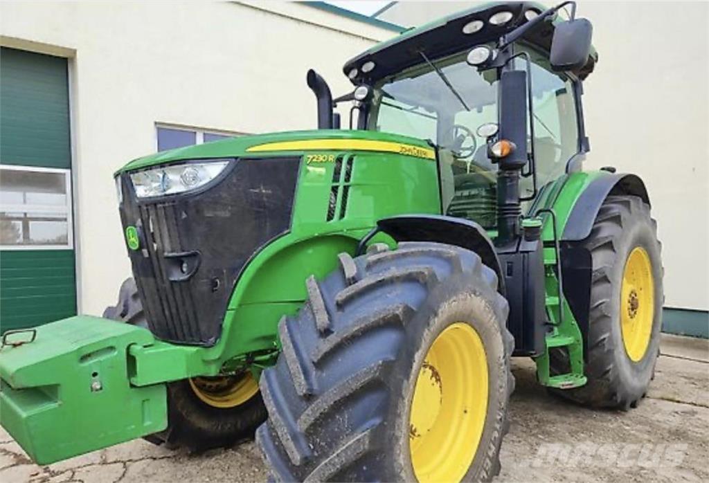 John Deere 7230 R Traktorji