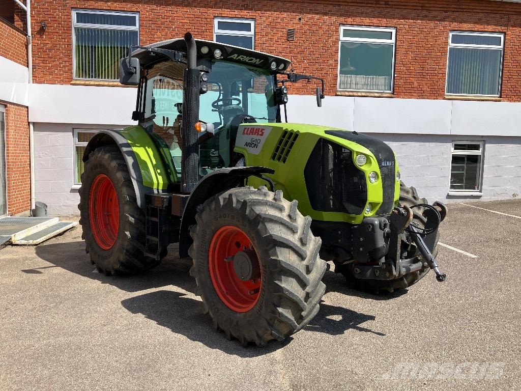 CLAAS Arion 640 CIS+ Traktorji