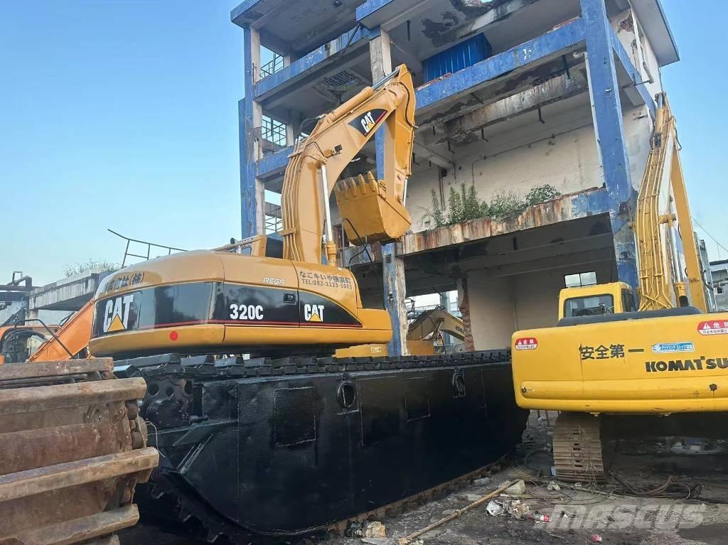 CAT 320 C Amfibijski bagri
