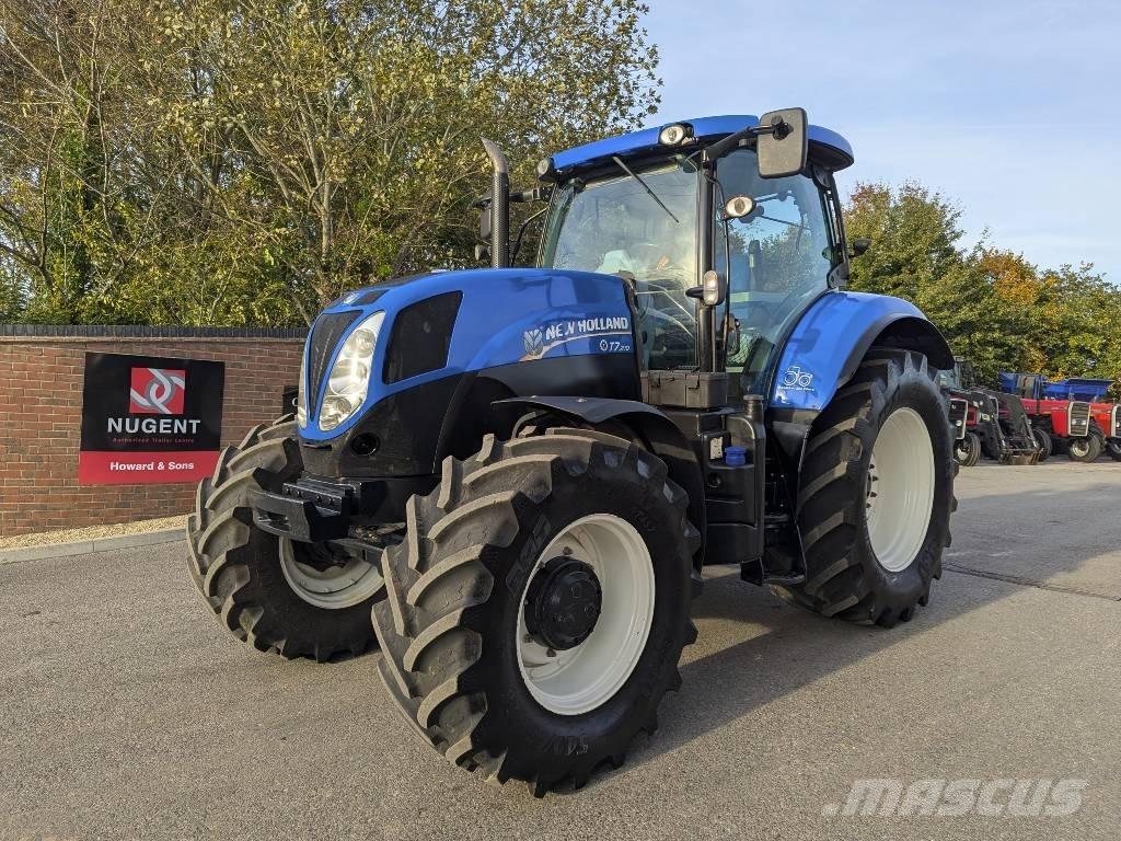 New Holland T 7.210 Traktorji