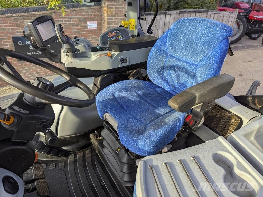 New Holland T 7.210 Traktorji