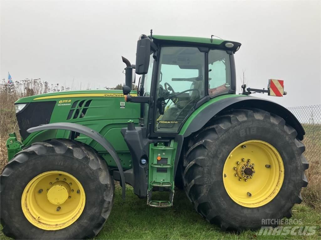John Deere 6215R Traktorji