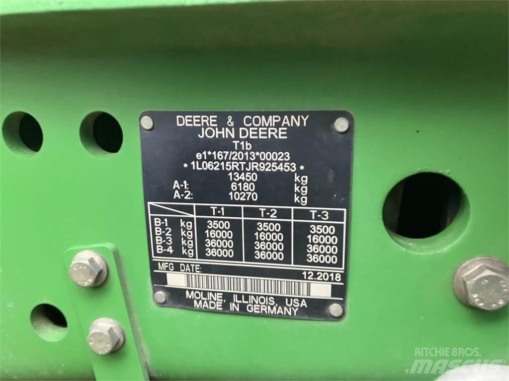 John Deere 6215R Traktorji