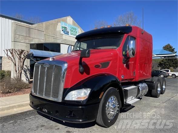 Peterbilt 587 Vlačilci