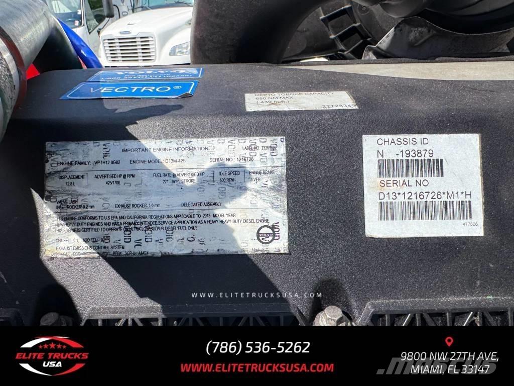 Volvo Commercial VNL Vlačilci