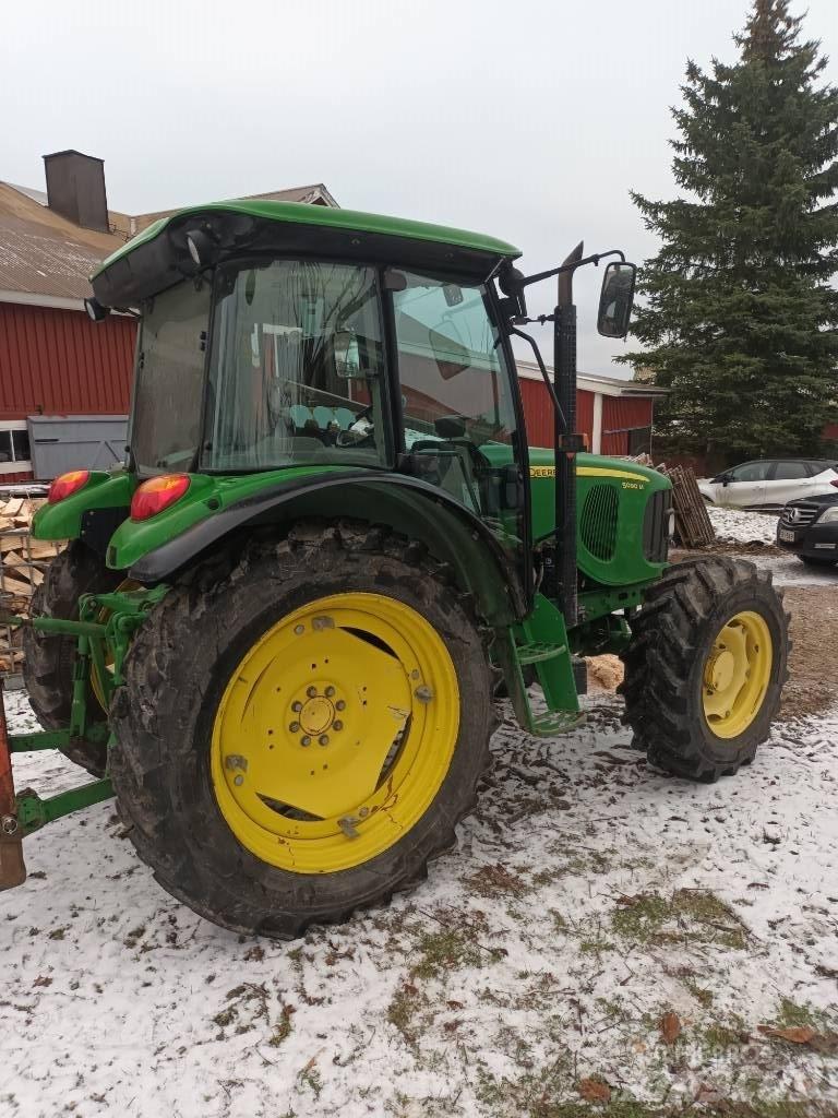 John Deere 5090 M Traktorji