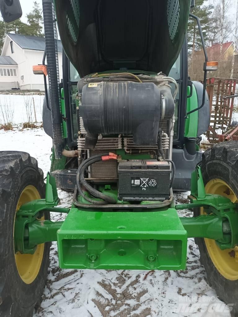 John Deere 5090 M Traktorji