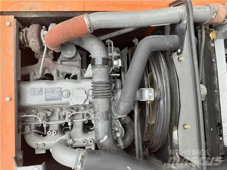 Hitachi EX120 Bagri goseničarji