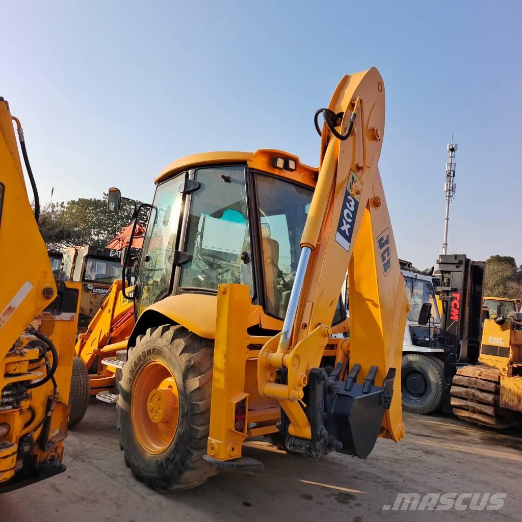 JCB 3 CX Rovokopači