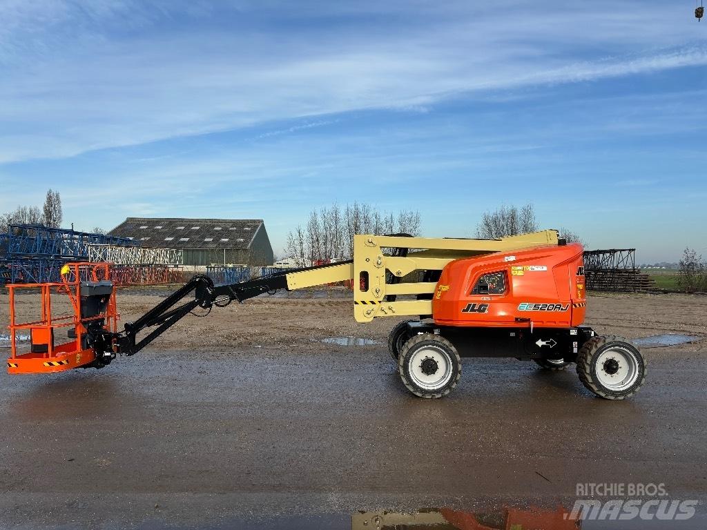 JLG EC 520 AJ Zglobne dvižne ploščadi