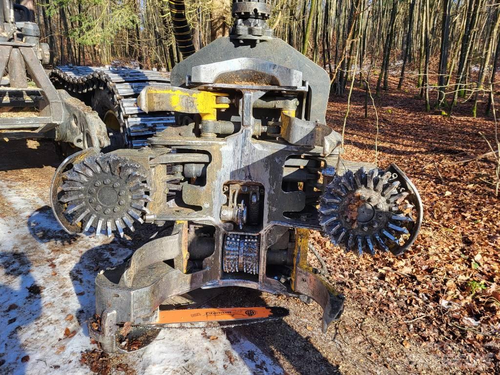 Ponsse Bear 8W Harvesterji