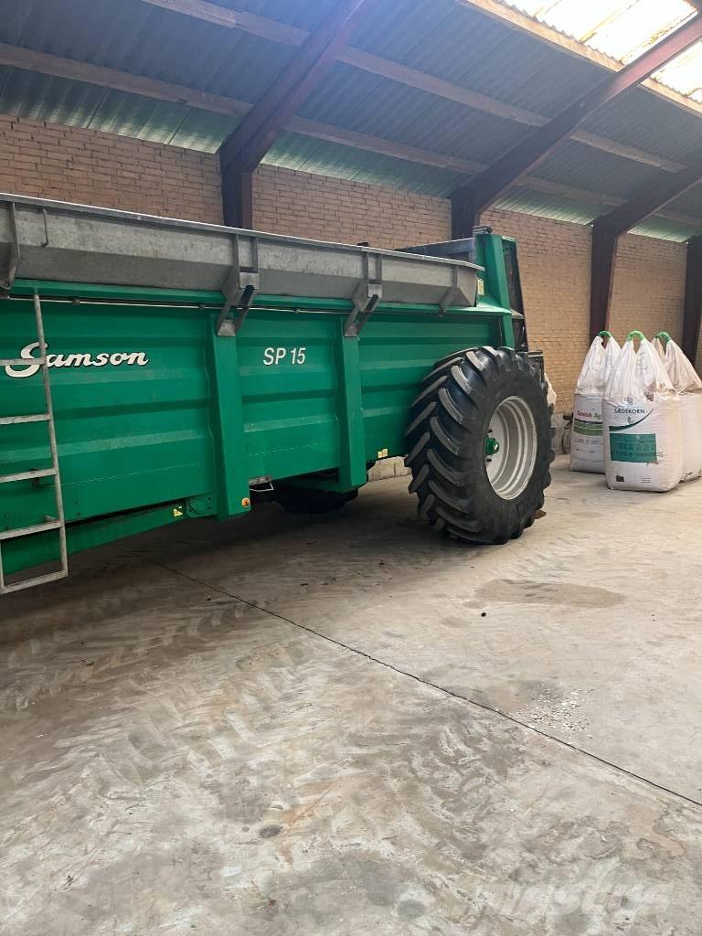 Samson SP 15 Trosilniki gnoja