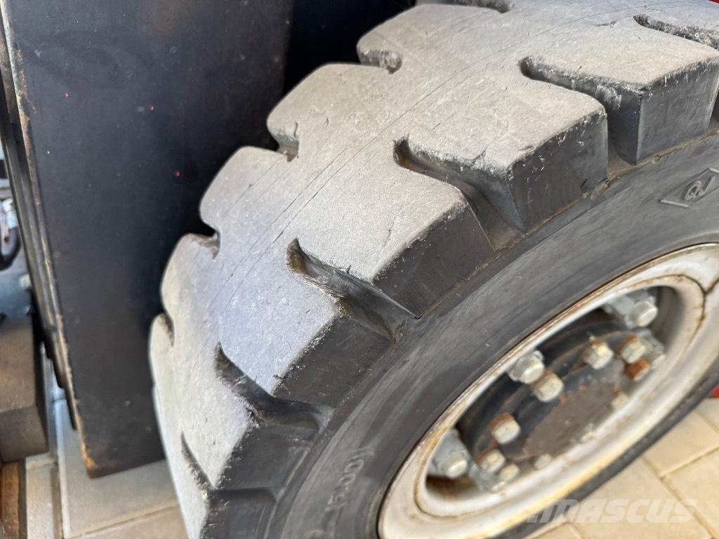 Manitou MI 25 Dizelski viličarji