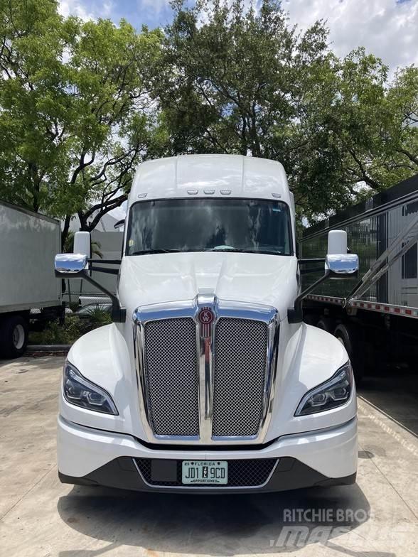 Kenworth T680 Vlačilci