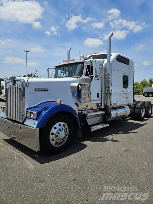 Kenworth W900 Vlačilci