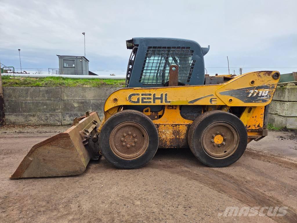 Gehl 7710 Turbo Skid steer mini nakladalci