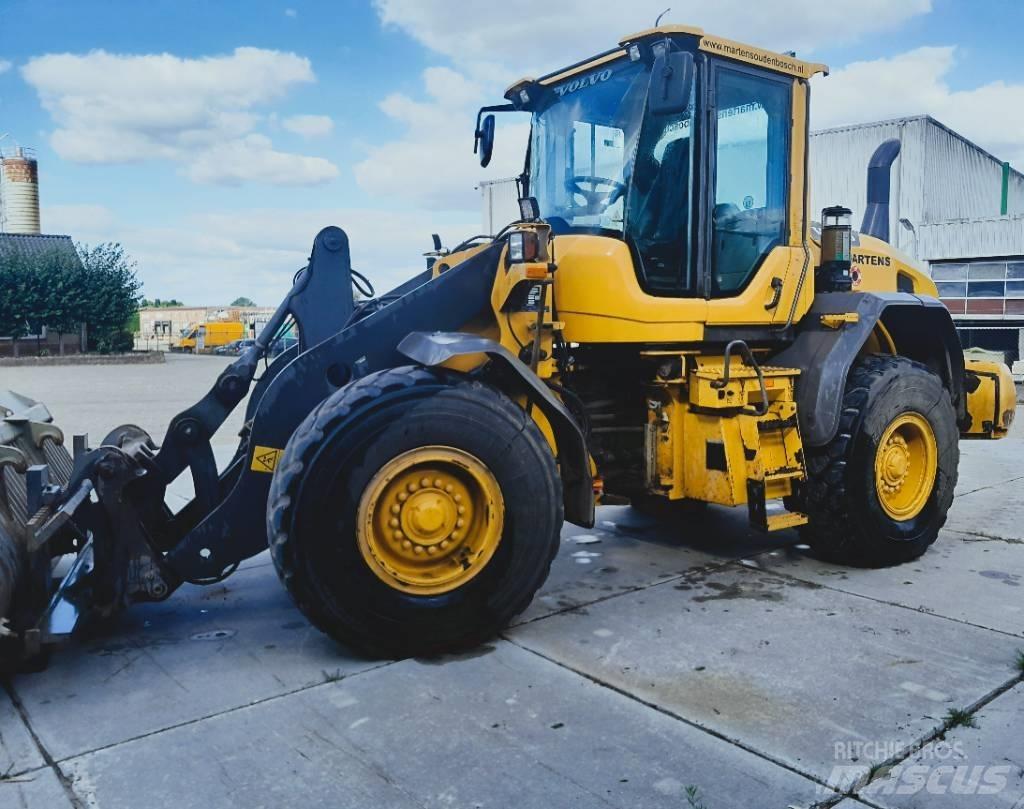 Volvo L70g Kolesni nakladalci