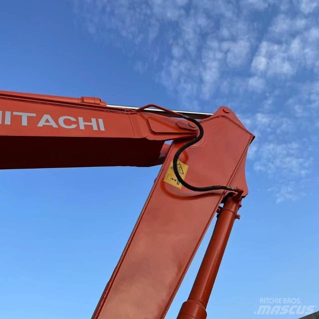 Hitachi ZX200 Bagri goseničarji
