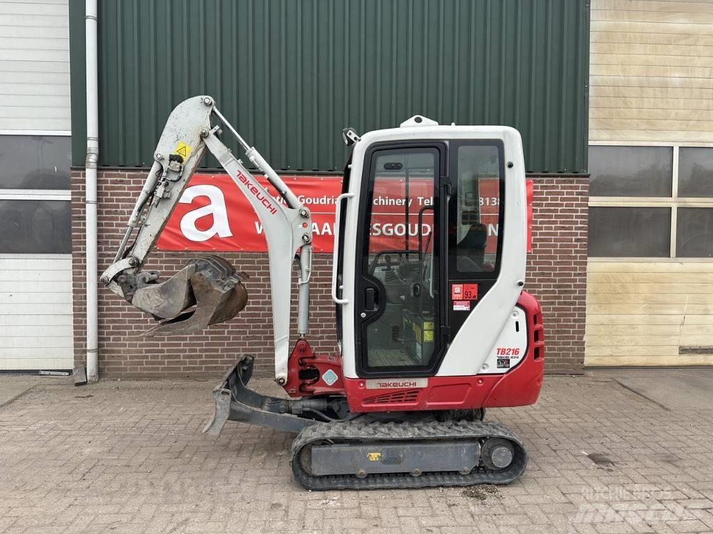 Takeuchi TB216 Mini bagri <7t