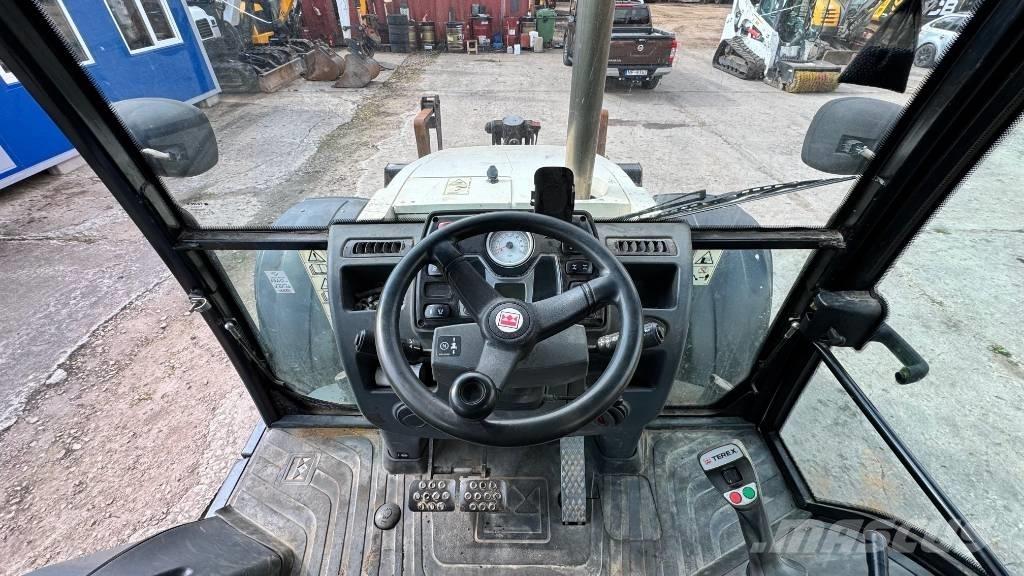 Terex TLB 990 Rovokopači