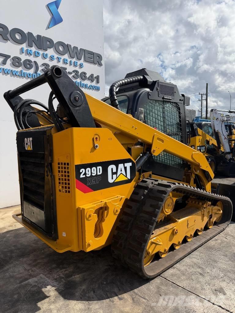 CAT 299 D XHP Skid steer mini nakladalci