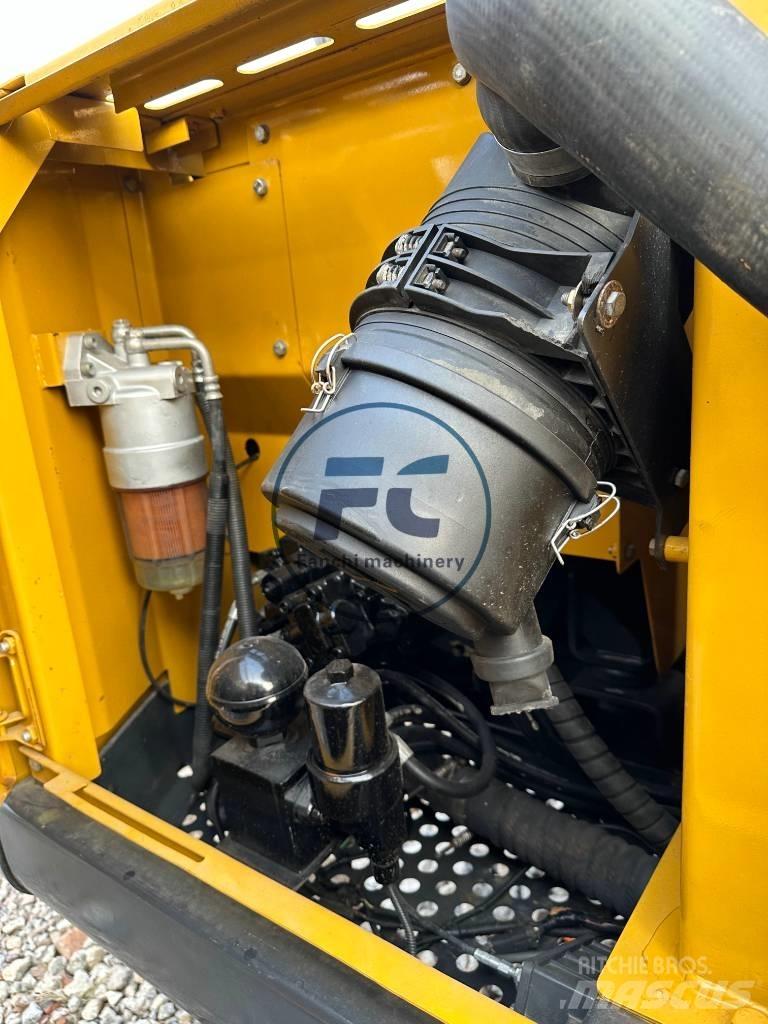 XCMG XE 85 DA Mini bagri <7t