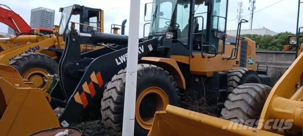 XCMG LW 500 KV Kolesni nakladalci