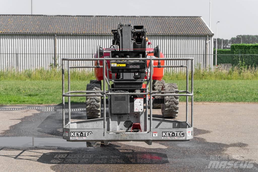 Manitou 200 ATJ e Zglobne dvižne ploščadi