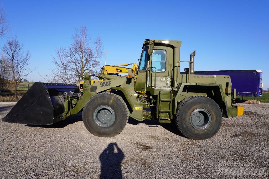CAT 950 F Kolesni nakladalci
