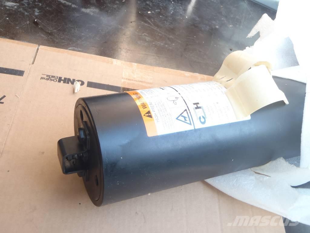 CASE Accumulator Zavore