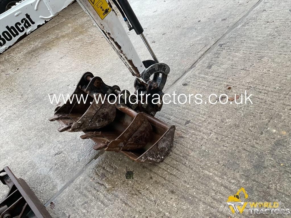 Bobcat E 10z Mini bagri <7t