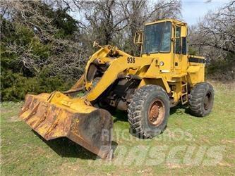 CAT 936 Kolesni nakladalci