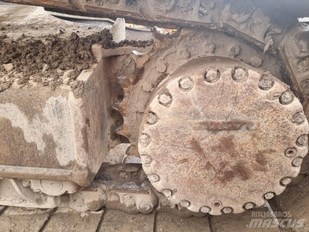 Volvo EC 250 D L Bagri goseničarji