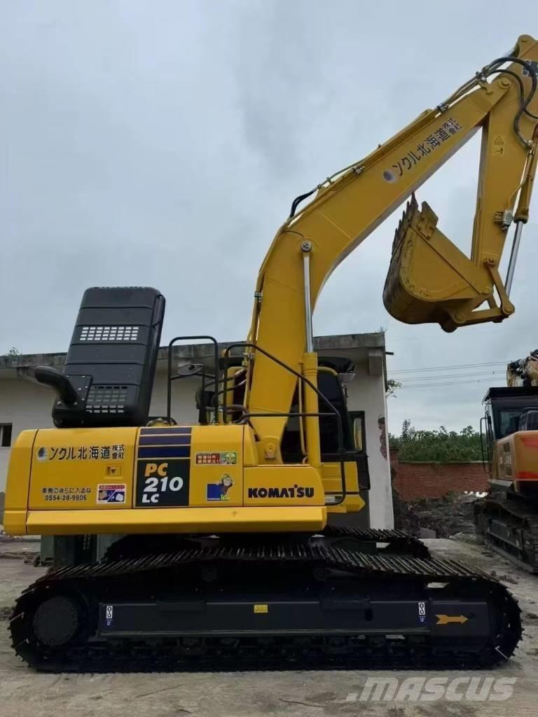 Komatsu 210LC-8 Bagri goseničarji