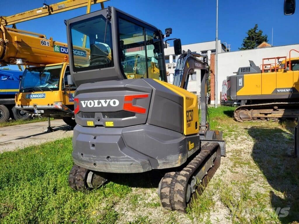 Volvo EC37F Mini bagri <7t