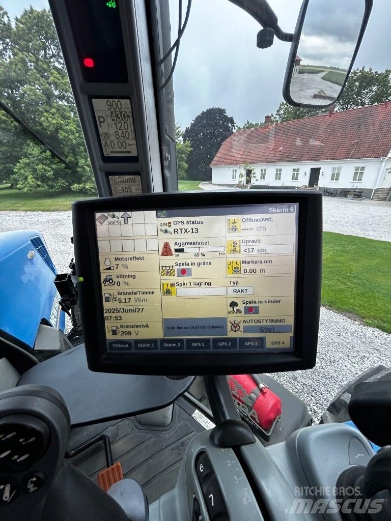 New Holland T 8.390 Traktorji
