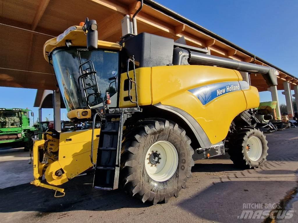 New Holland CR 9060 Kombajni