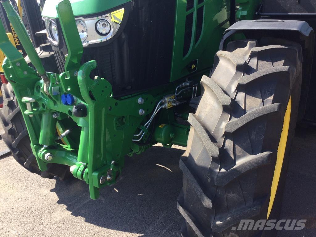 John Deere 6100M Traktorji