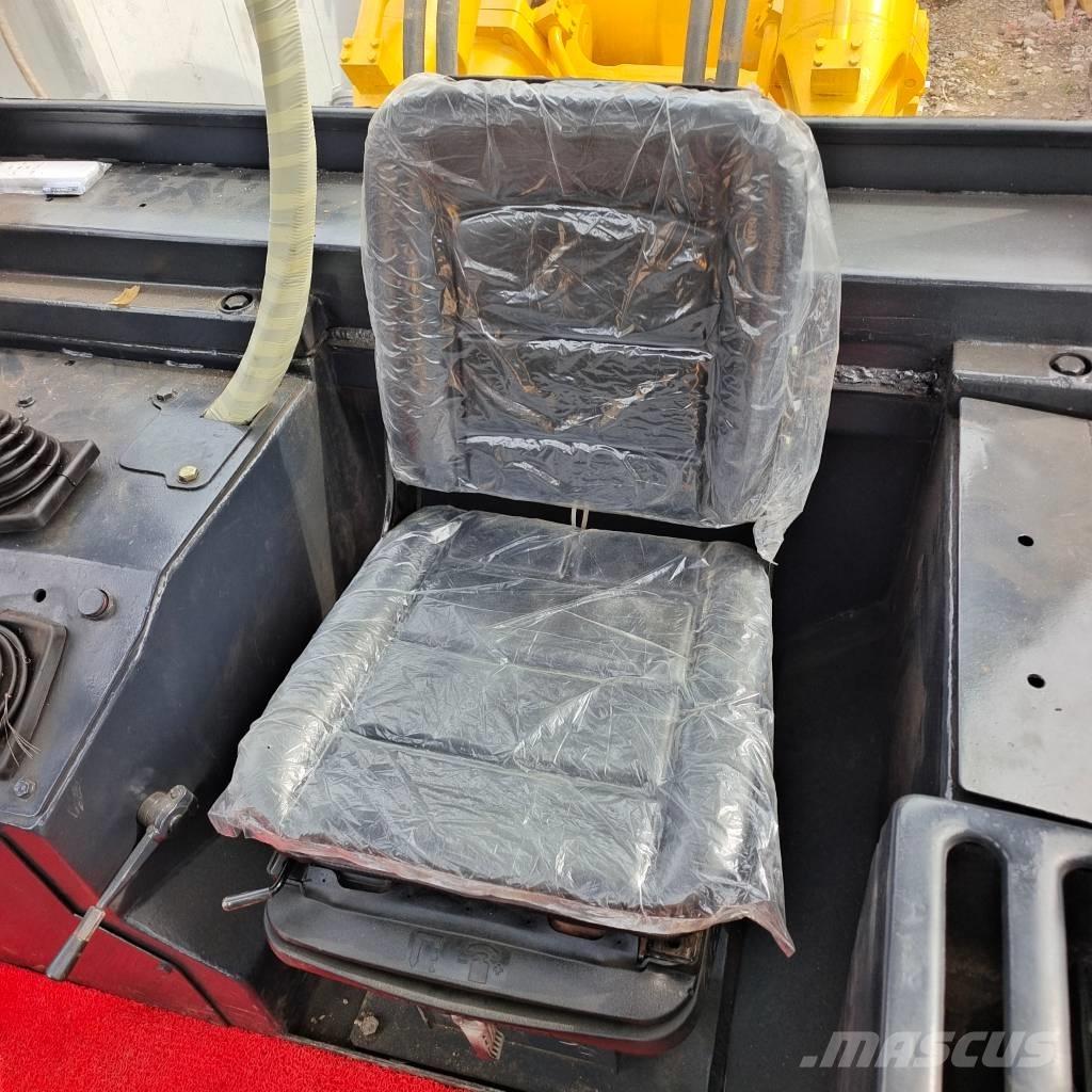 Shantui SD 32 Buldožerji goseničarji