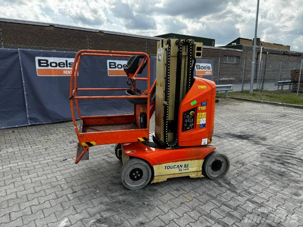 JLG T08E Vertikalna dvigala