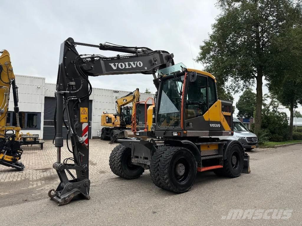 Volvo EW150 Bagri na kolesih