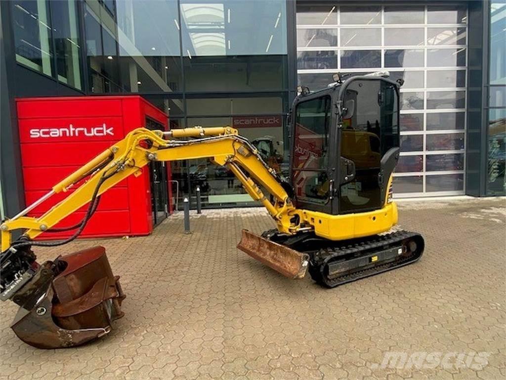 Komatsu PC24MR-5 Bagri na kolesih
