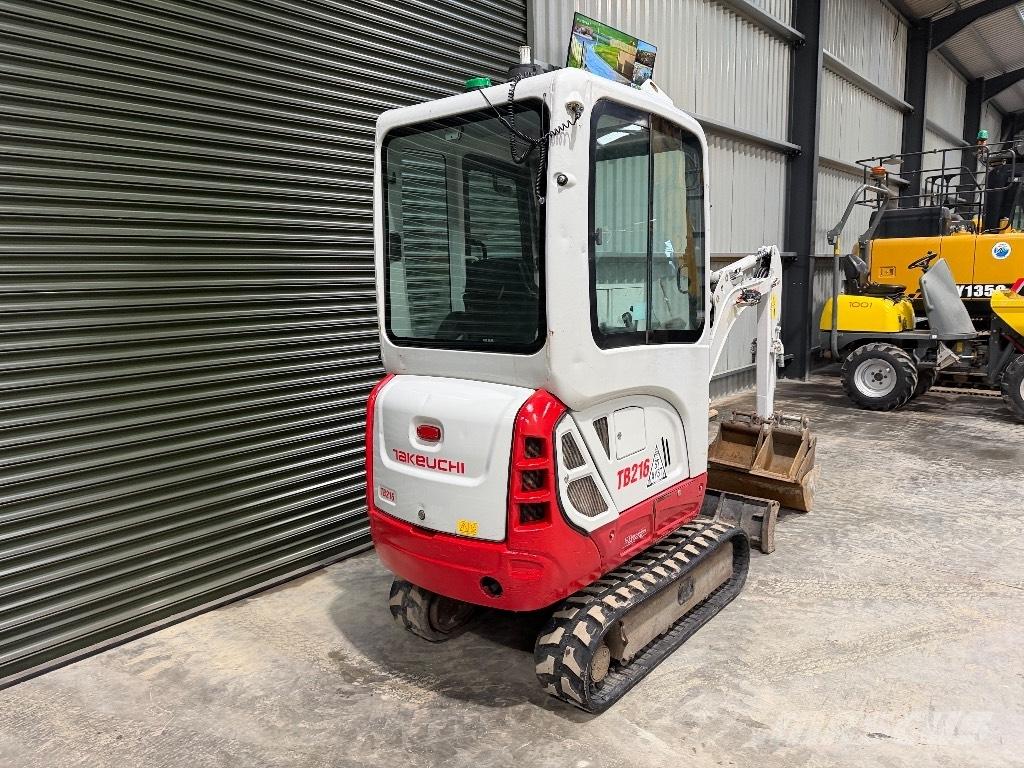 Takeuchi TB 216 Mini bagri <7t